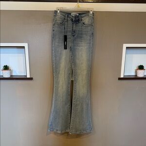 NWT Women's Fashion Nova Flare Jeans size 1